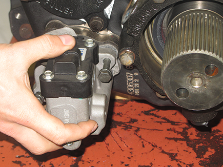 _Graphics/Web/Splitter Cylinder Removal Step 3.png
